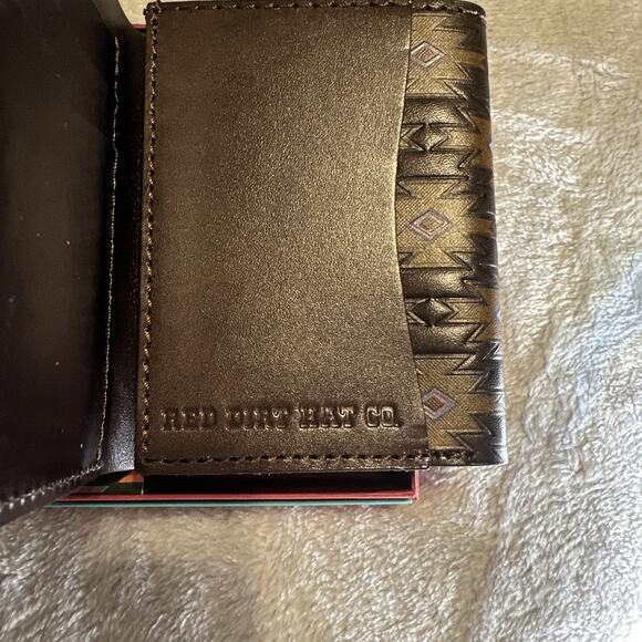 Red Dirt Hat Co Trifold Wallet Genuine Leather Southwest Aztec Embossed Design - Picture 4 of 12